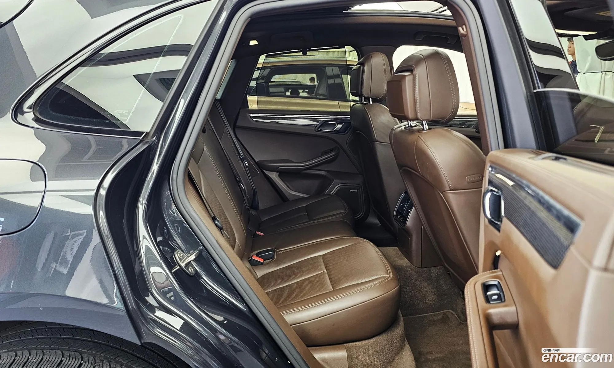 Porsche Macan 2016 WP1AD2951HLB70198 — 17