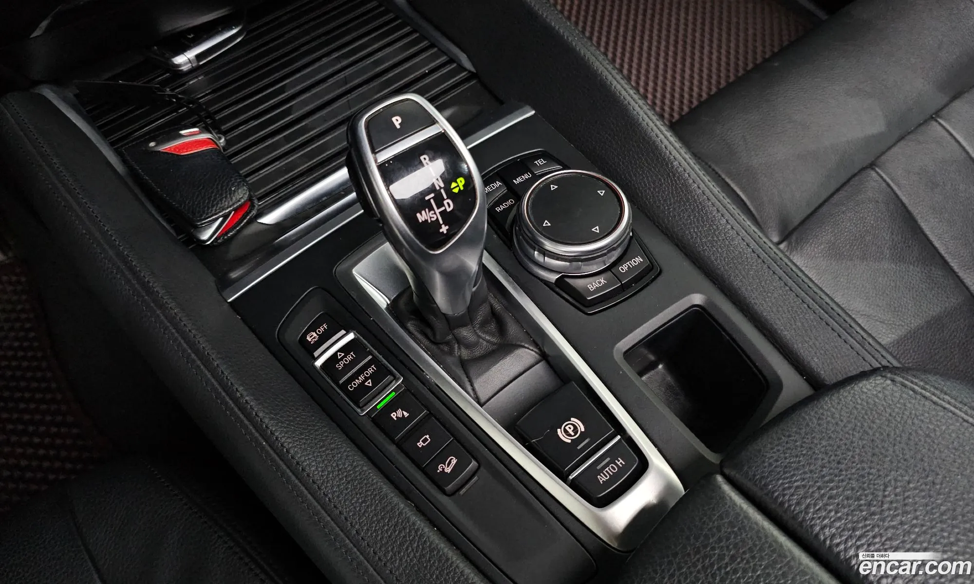 BMW X6 2015 WBAKV2100F0N22038 — 12