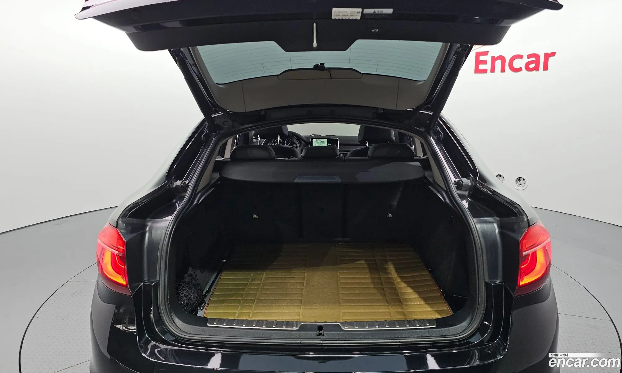 BMW X6 2015 WBAKV2100F0N22038 — 9