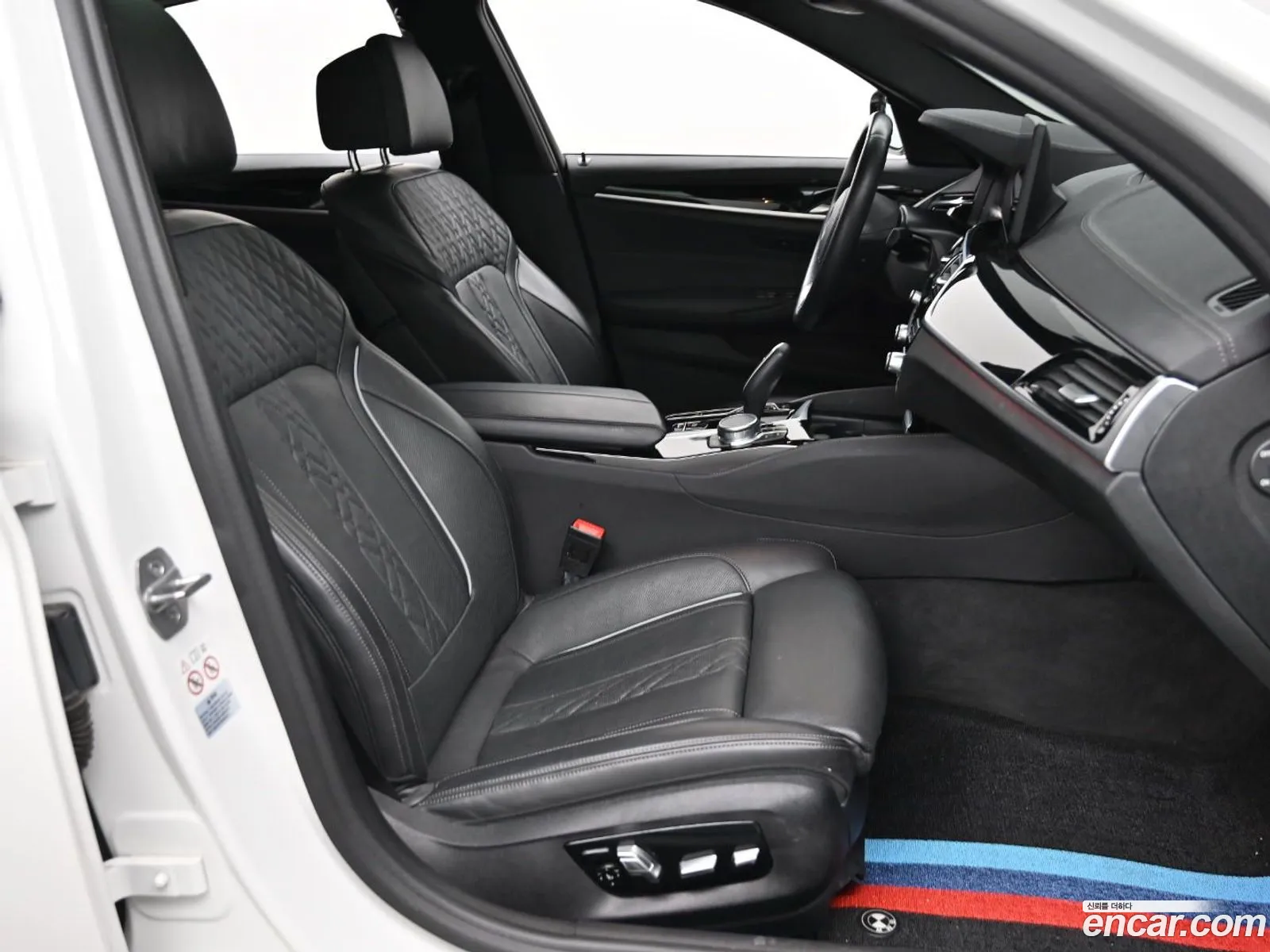 BMW 5 Series 2020 — 10