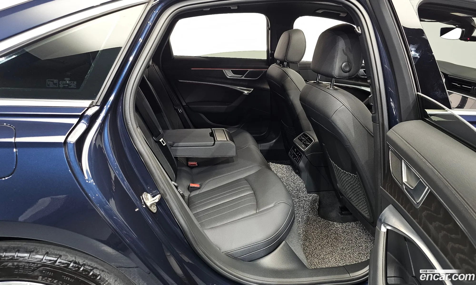 Audi A6 2022 WAUZZZF21NN048415 — 34