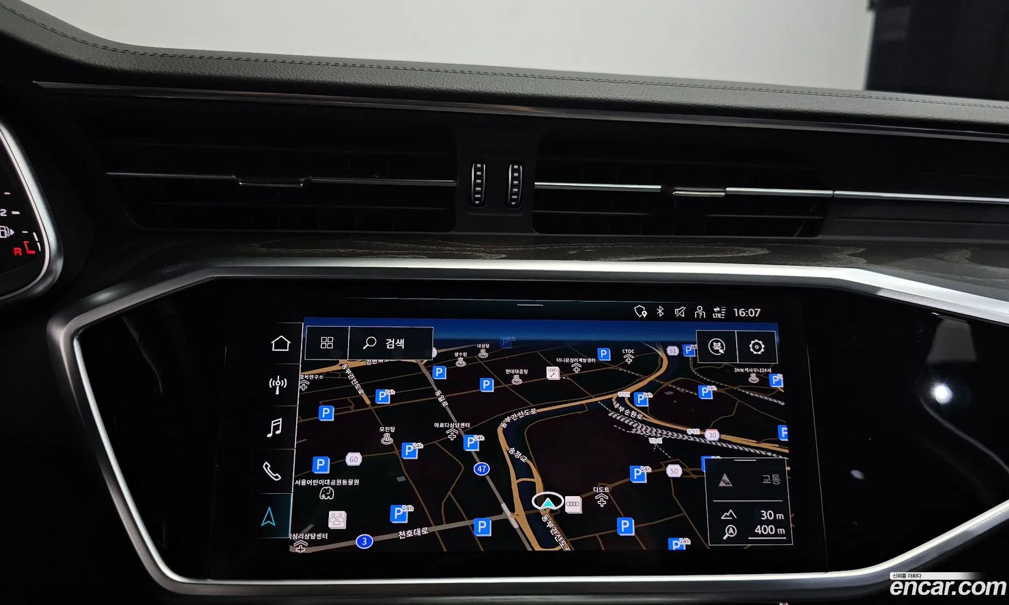 Audi A6 2022 WAUZZZF21NN048415 — 25