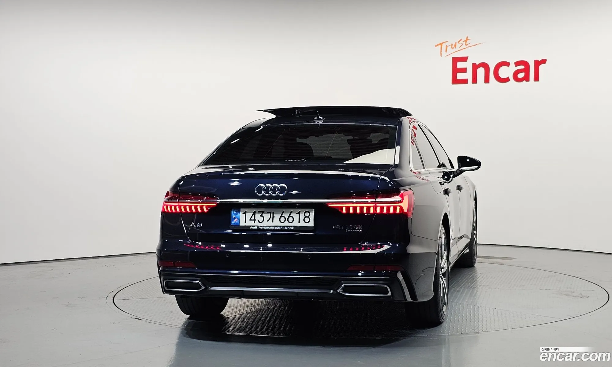 Audi A6 2022 WAUZZZF21NN048415 — 21