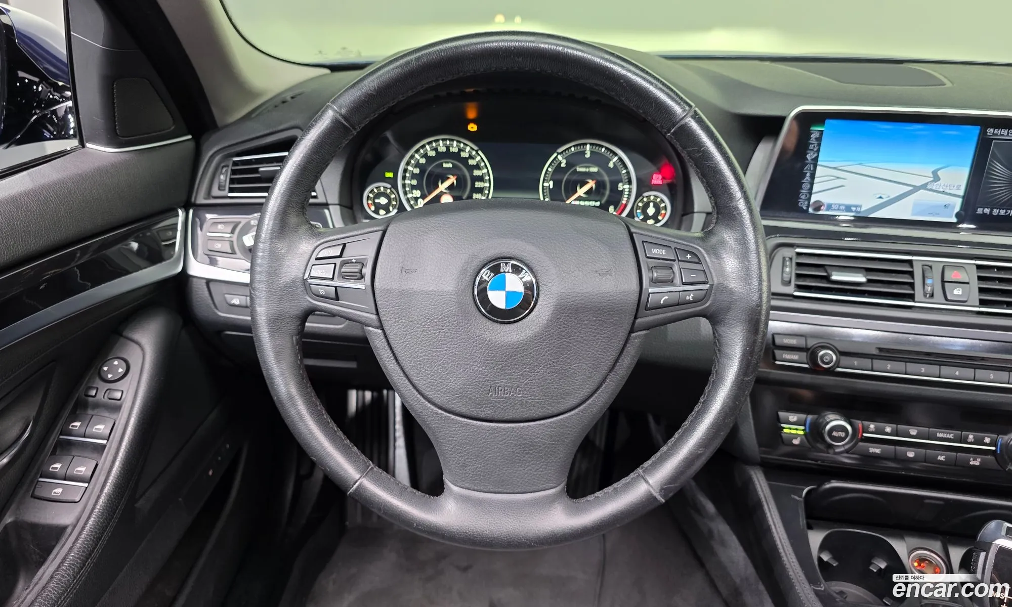 BMW 5 Series 2016 WBA5E7109GG156745 — 13
