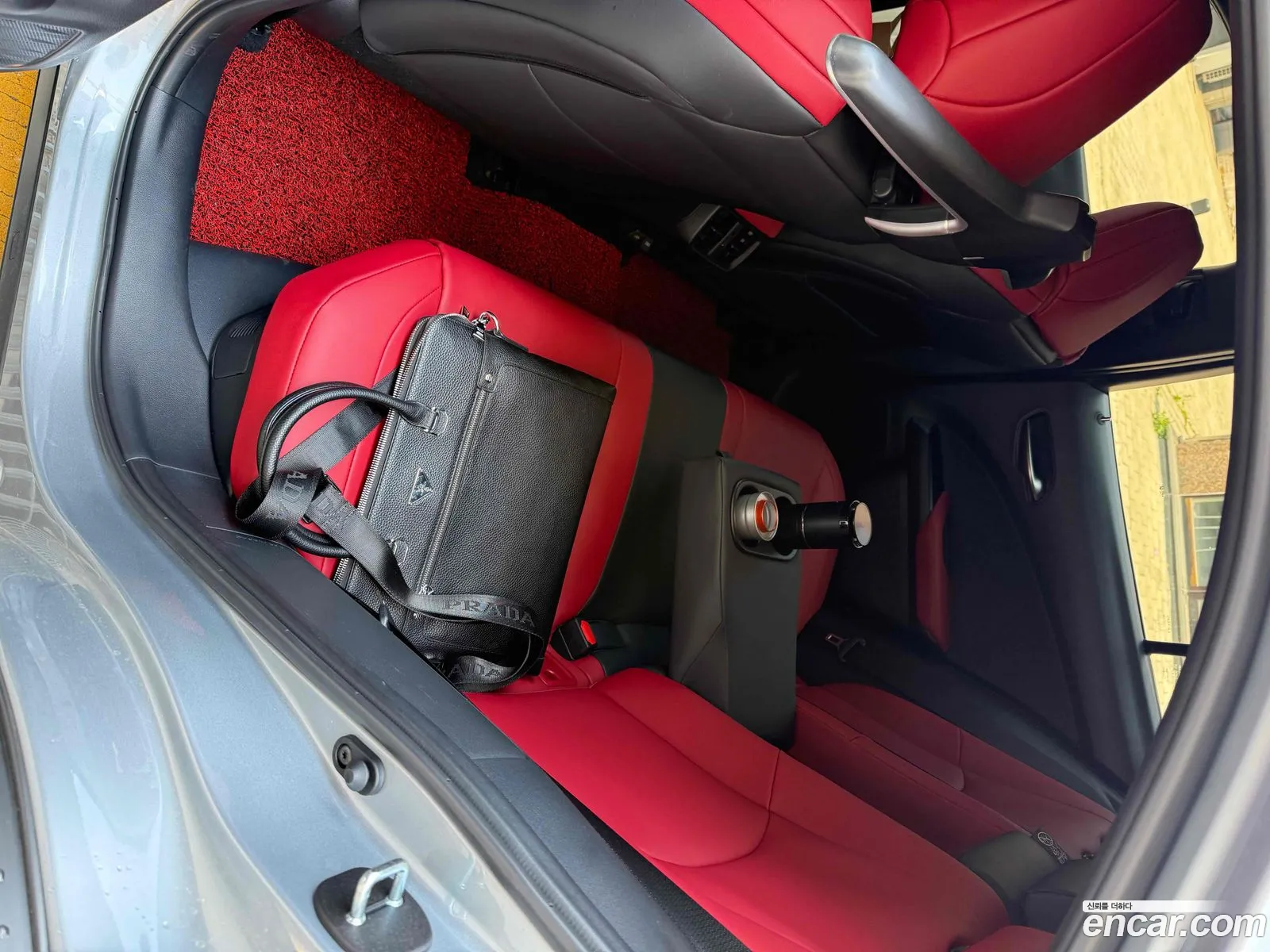 Lexus UX300h 2026 — 7