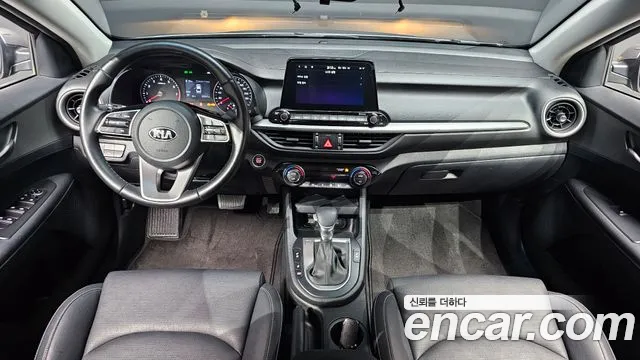 Kia K3 2019 — 4