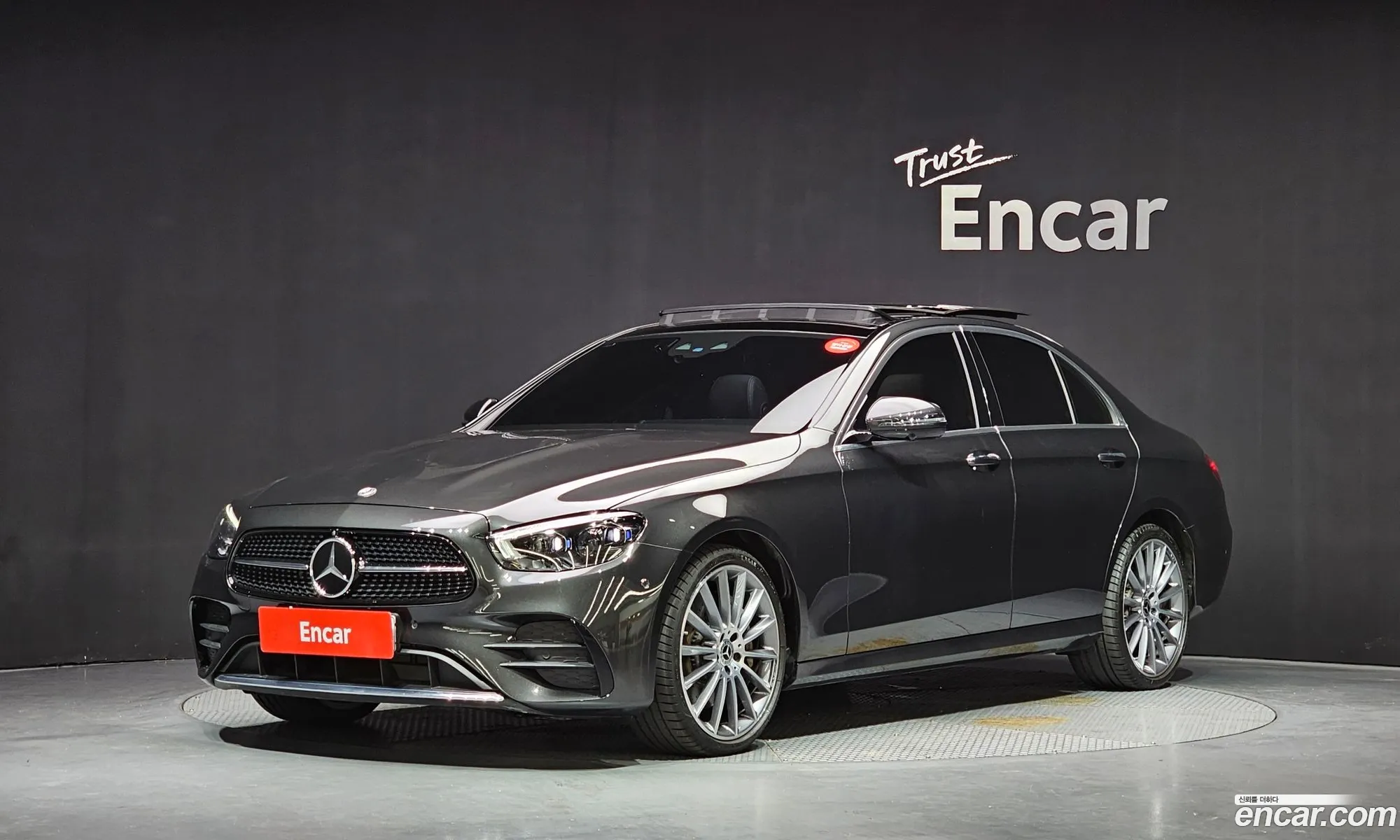 Mercedes-Benz E-Class W213 2021 — 32