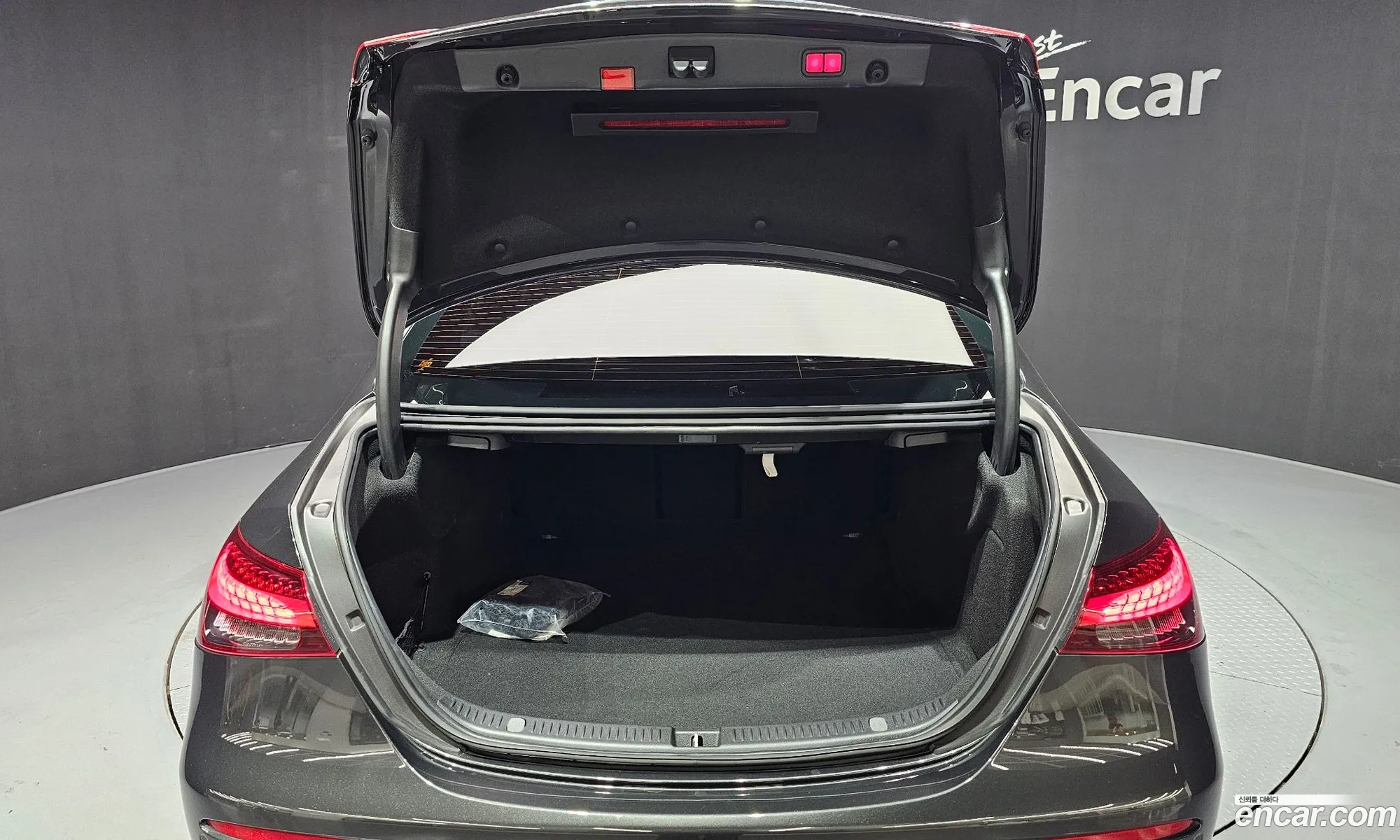 Mercedes-Benz E-Class W213 2021 — 3