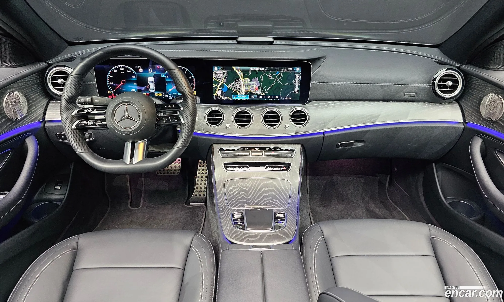 Mercedes-Benz E-Class W213 2021 — 31