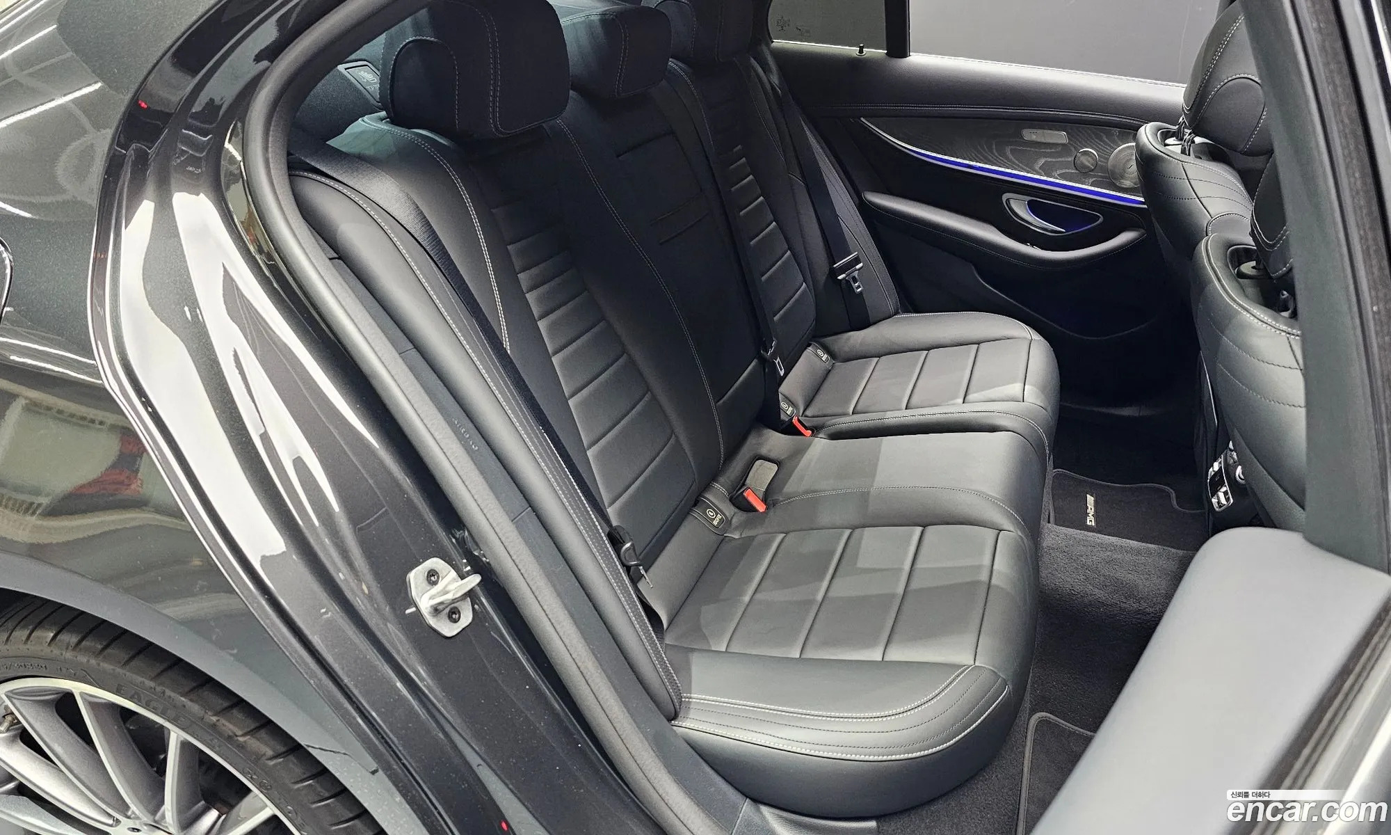 Mercedes-Benz E-Class W213 2021 — 33