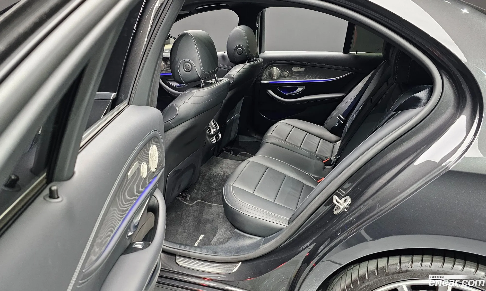 Mercedes-Benz E-Class W213 2021 — 14