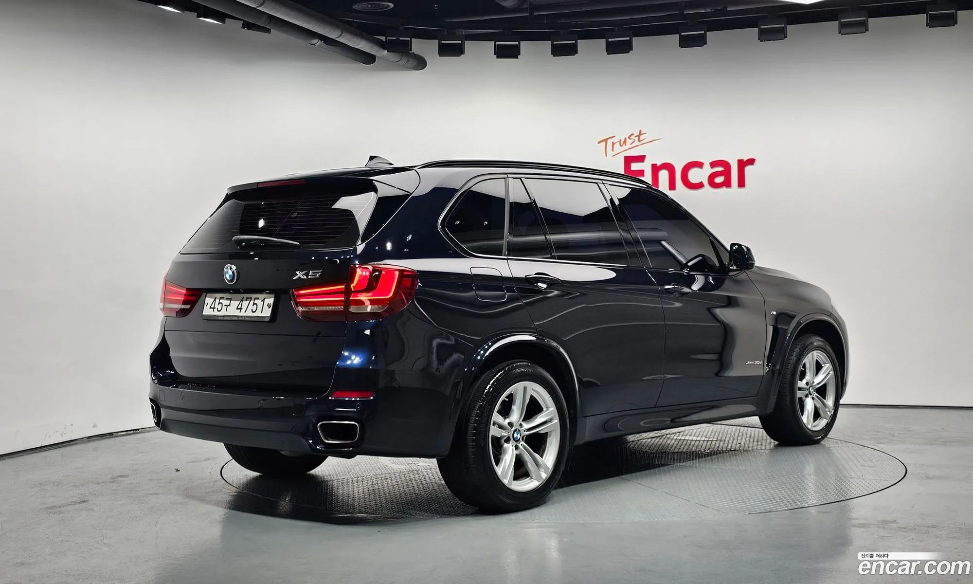 BMW X5 2018 WBAKS4105J0Y70995 — 17