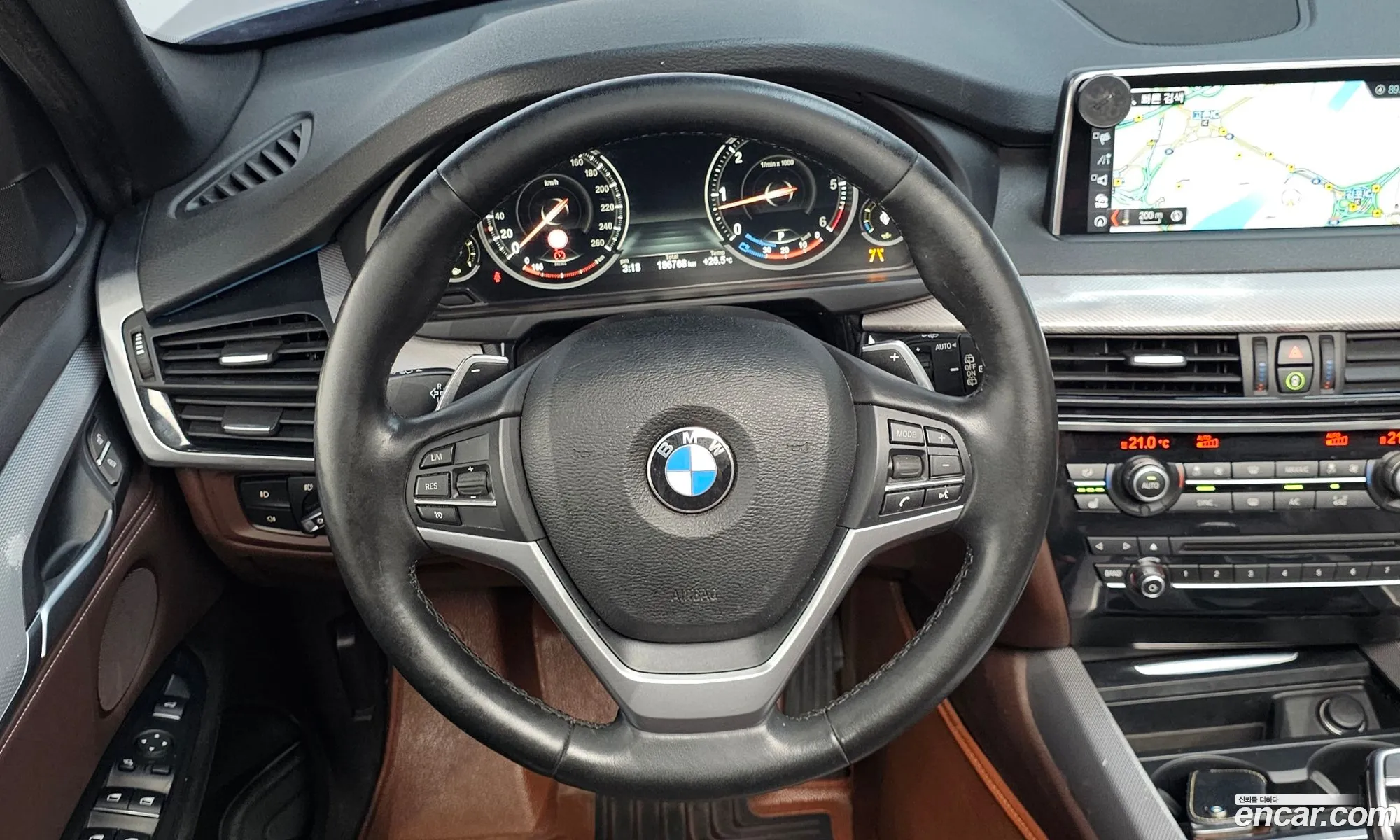 BMW X5 2018 WBAKS4105J0Y70995 — 2