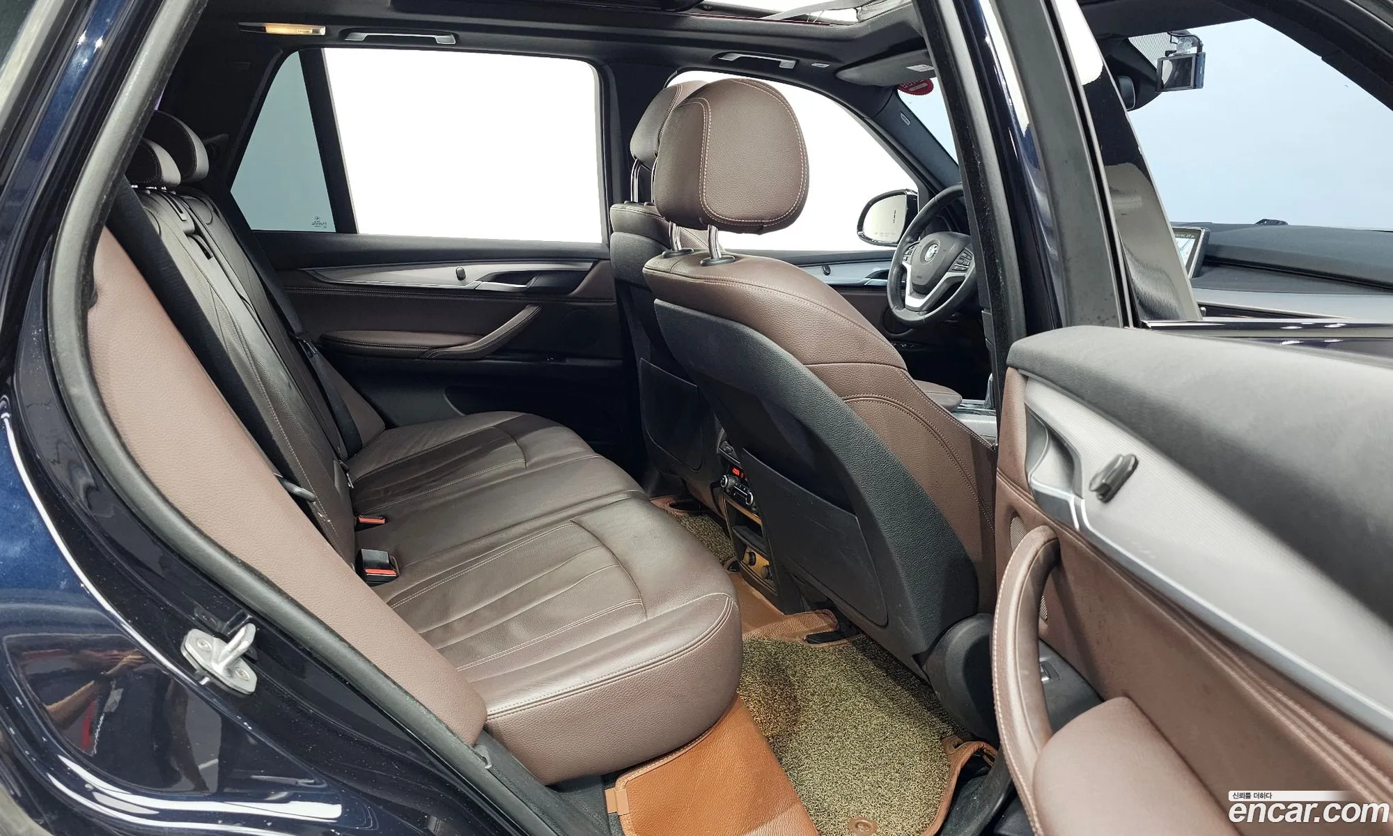 BMW X5 2018 WBAKS4105J0Y70995 — 3