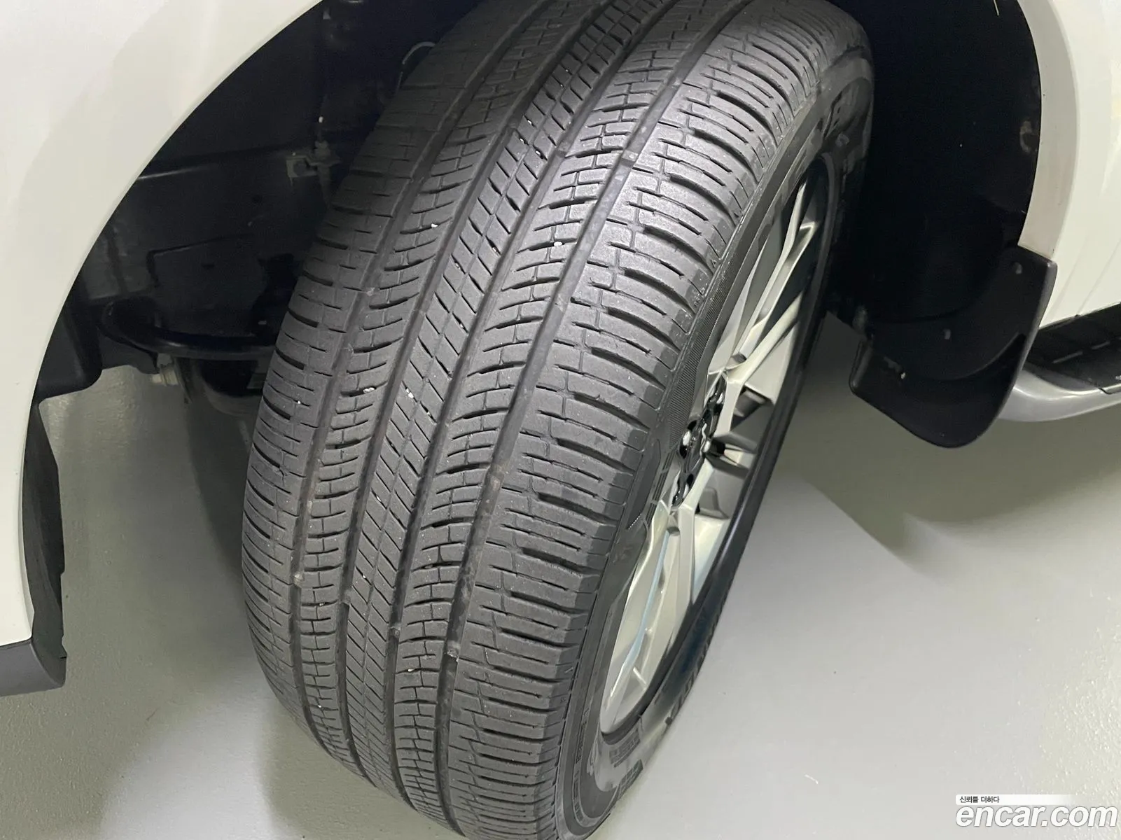 Kia Carnival R 2013 — 2