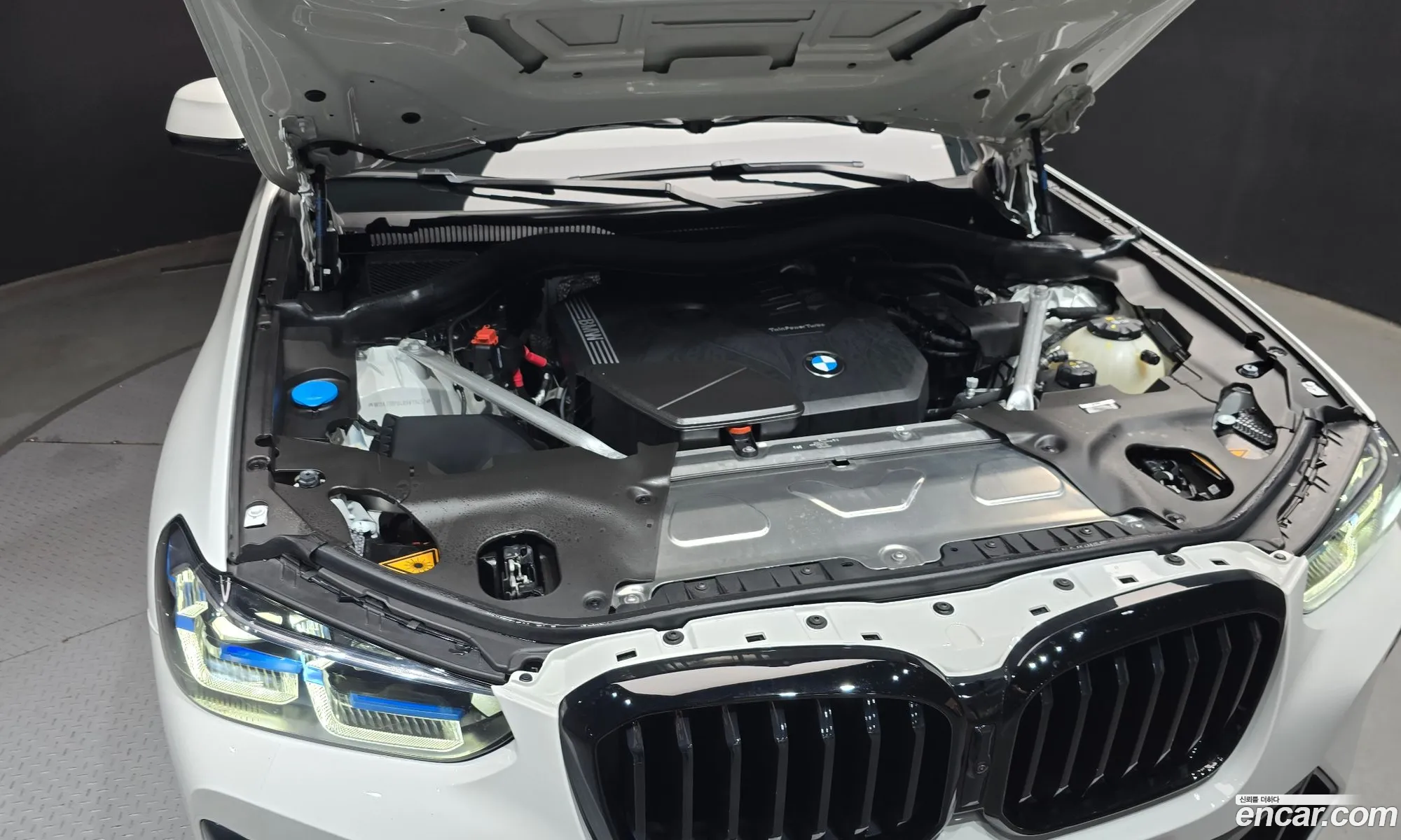 BMW X3 2024 WBA31DP04R9V79457 — 20