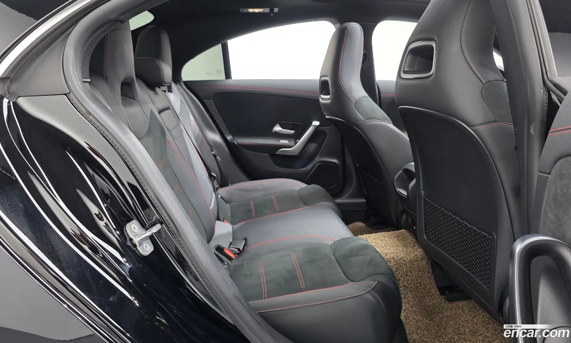Mercedes-Benz CLA-Class C118 2024 — 27