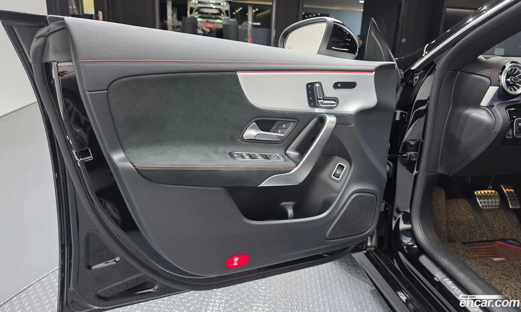Mercedes-Benz CLA-Class C118 2024 — 16