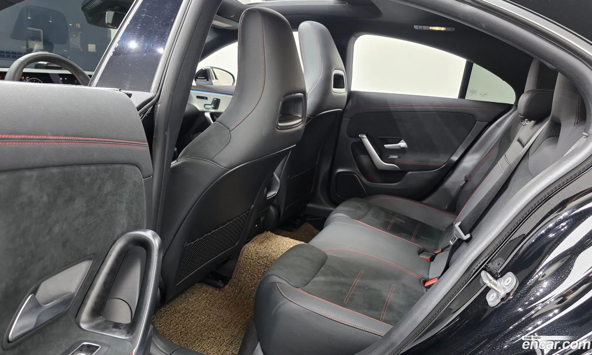Mercedes-Benz CLA-Class C118 2024 — 9