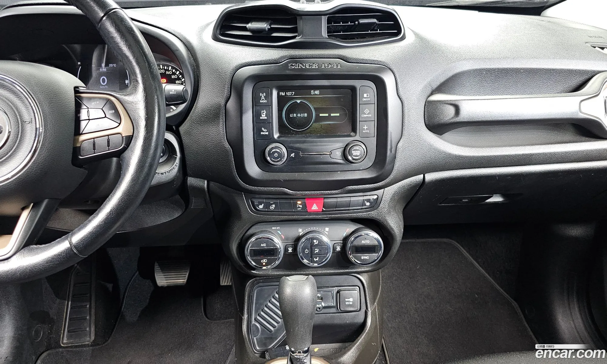 Jeep Renegade 2017 1C4BU0000HPF46314 — 14
