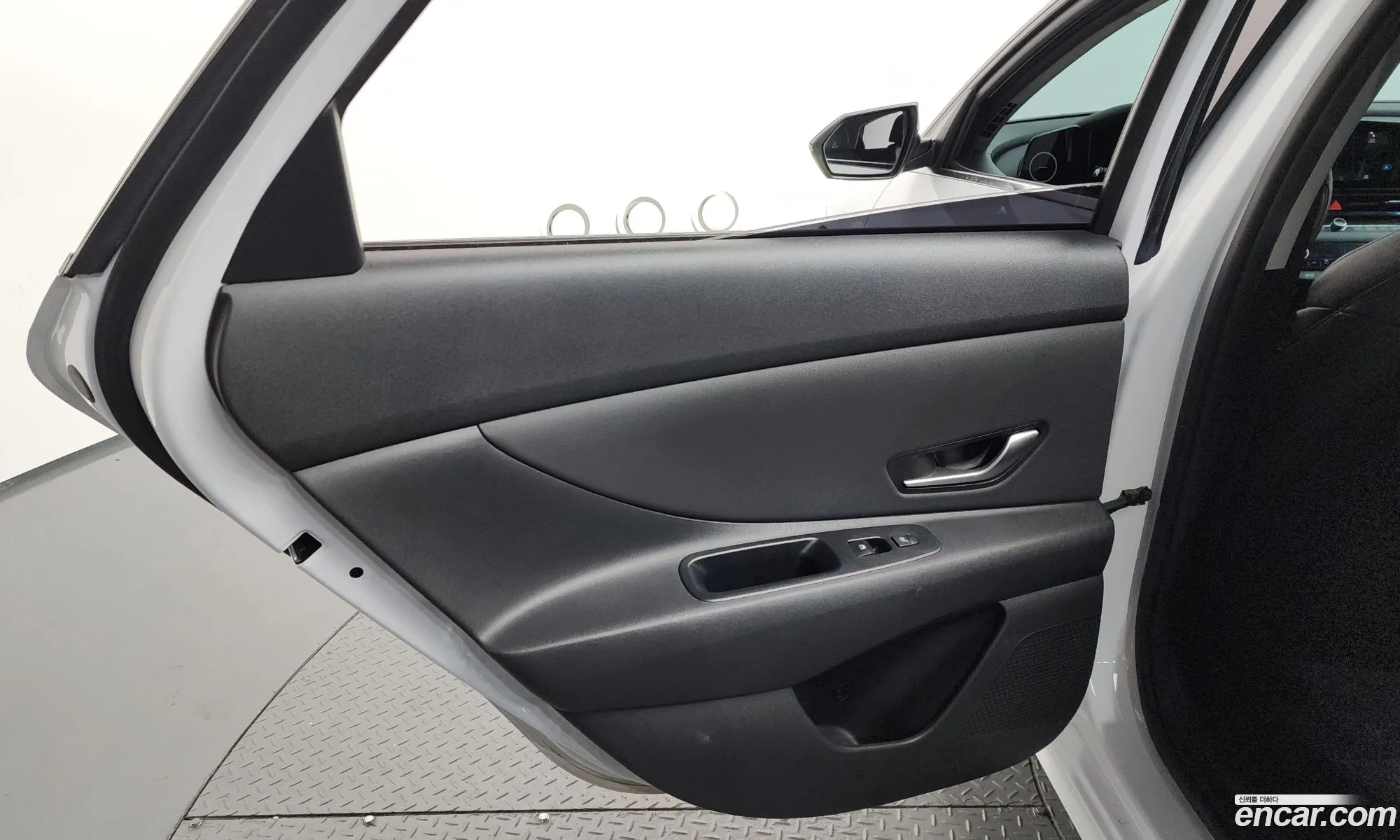 Hyundai Elantra 2020 — 5