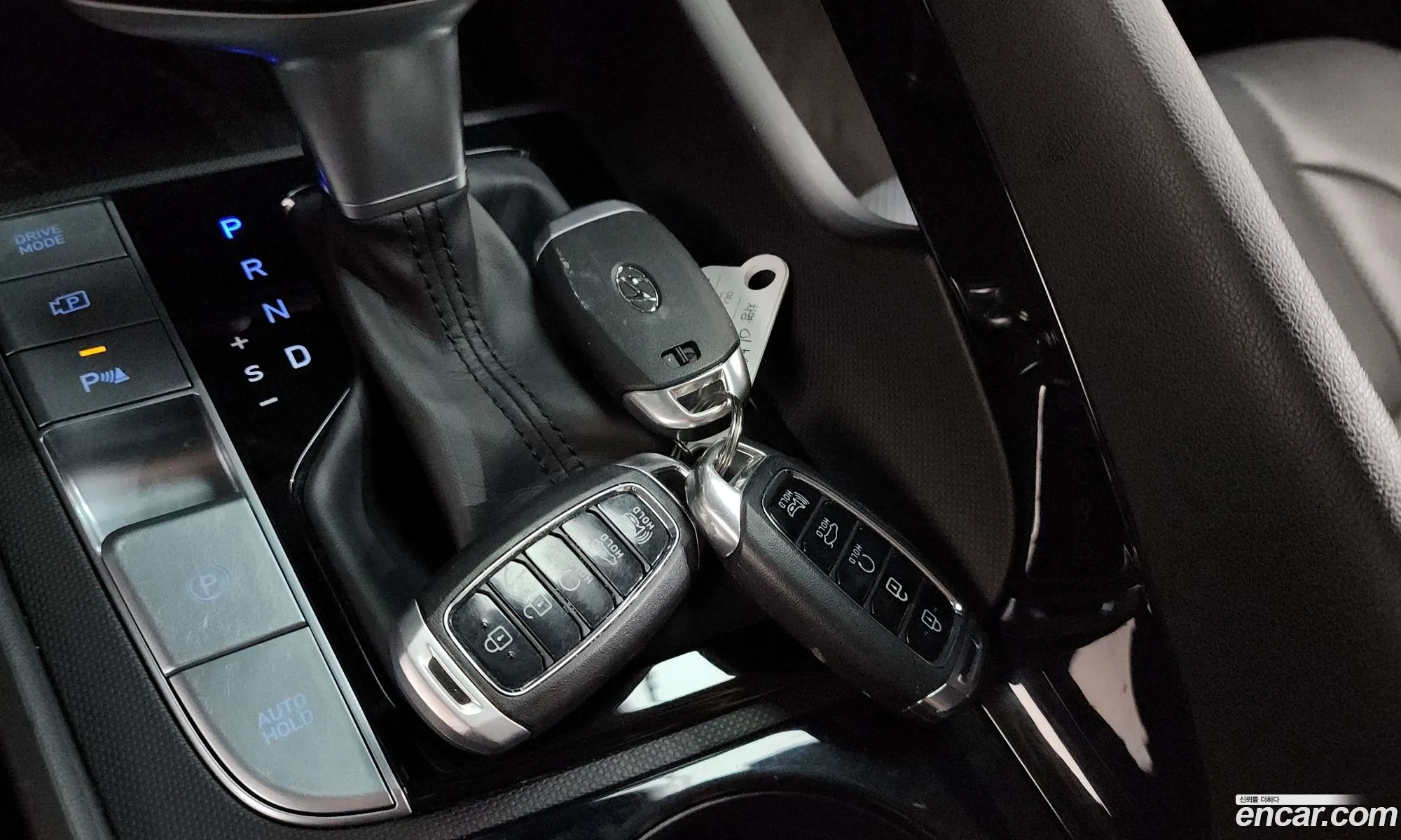 Hyundai Elantra 2020 — 2