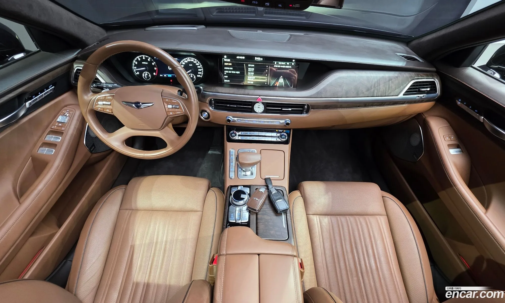 Genesis G90 2019 — 2