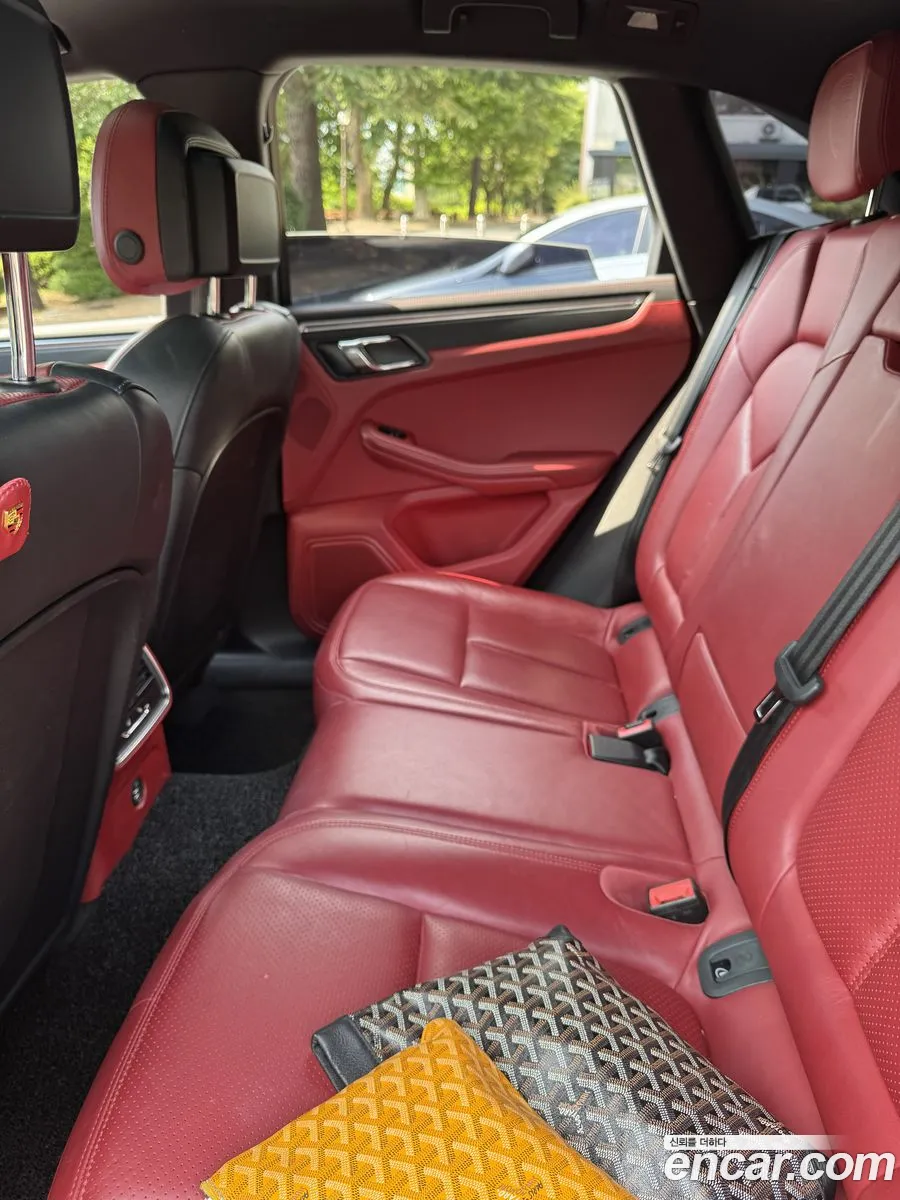 Porsche Macan 2018 — 8