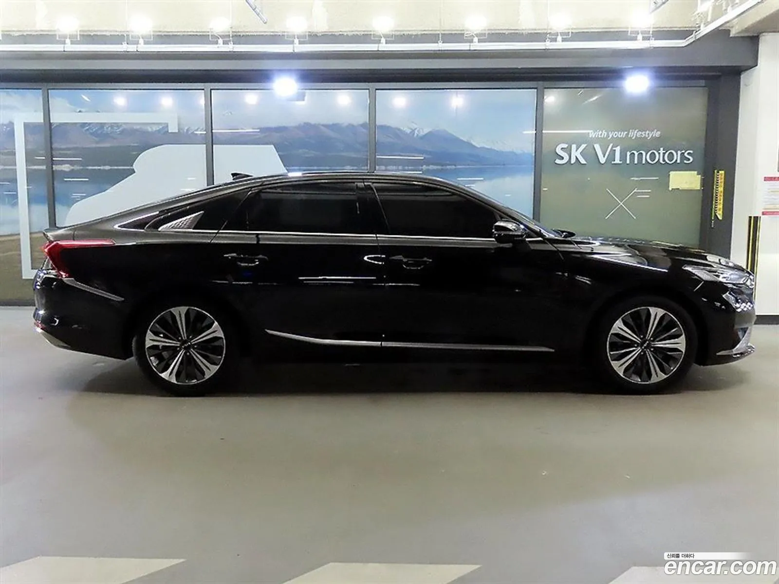 Kia K8 Hybrid 2022 — 4