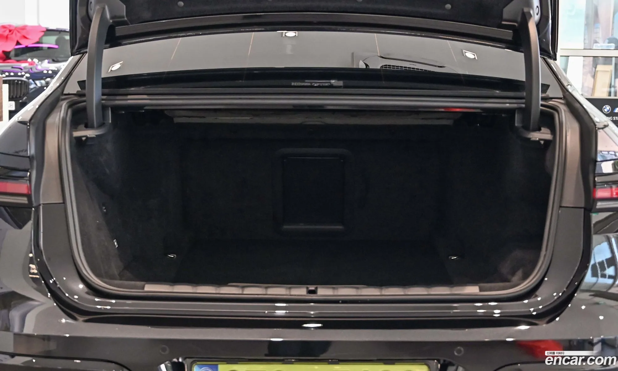 BMW i7 2025 — 17