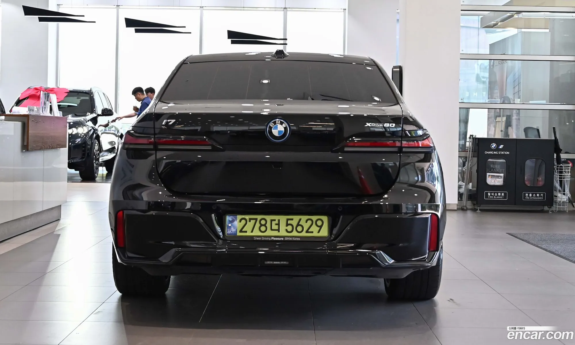 BMW i7 2025 — 10