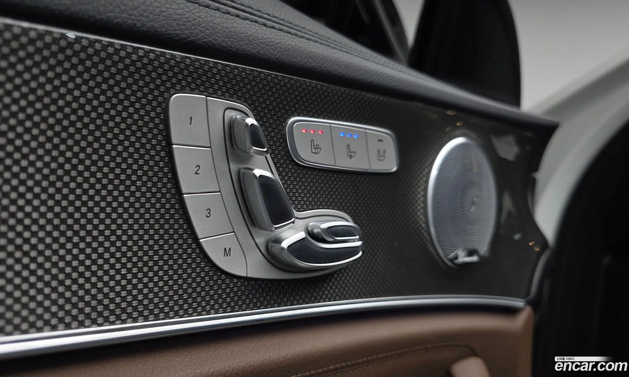 Mercedes-Benz E-Class W213 2019 WDDZF6BB2KA568244 — 35