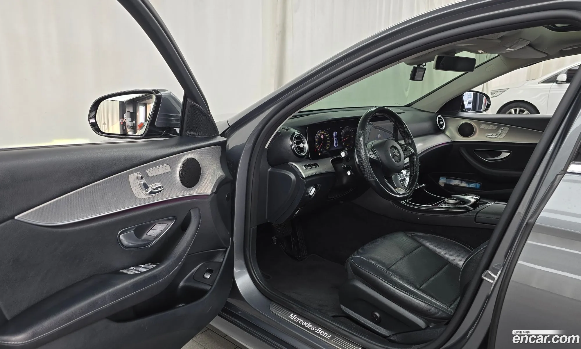 Mercedes-Benz E-Class W213 2017 WDDZF3DB7HA205619 — 7