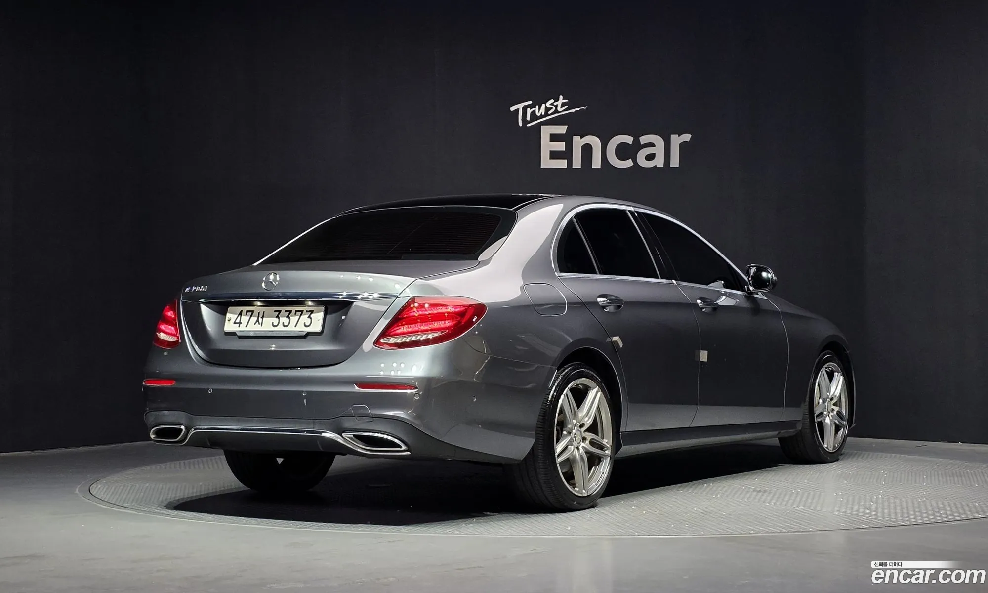Mercedes-Benz E-Class W213 2017 WDDZF3DB7HA205619 — 3