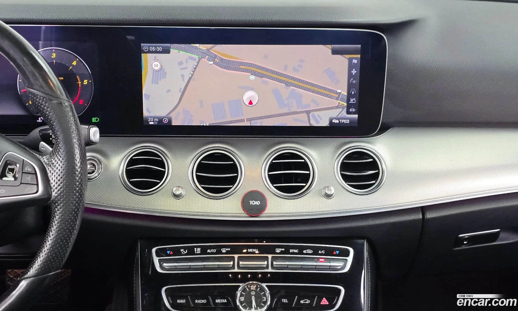Mercedes-Benz E-Class W213 2017 WDDZF3DB7HA205619 — 13