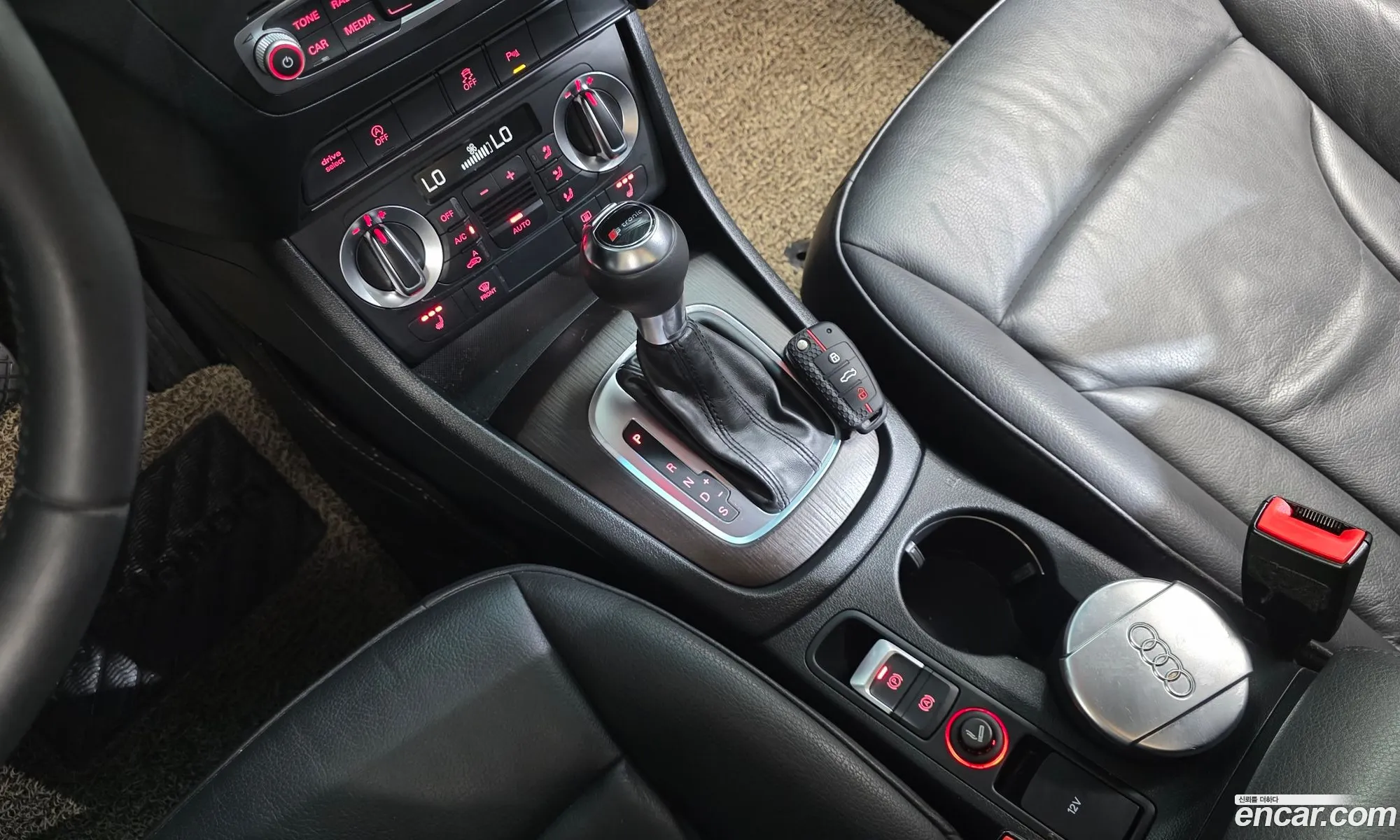 Audi Q3 2014 WAUZZZ8U0ER048249 — 11