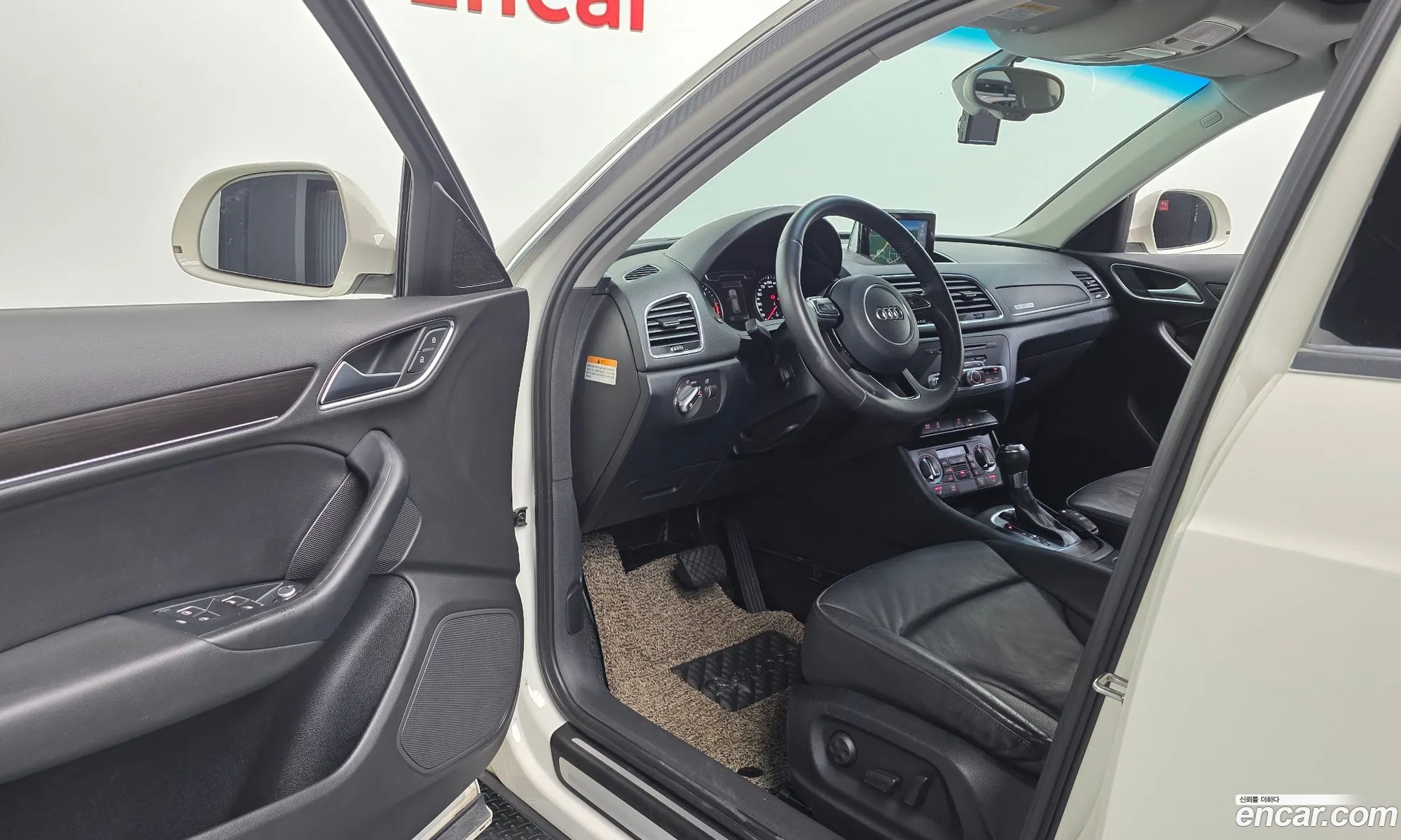 Audi Q3 2014 WAUZZZ8U0ER048249 — 5