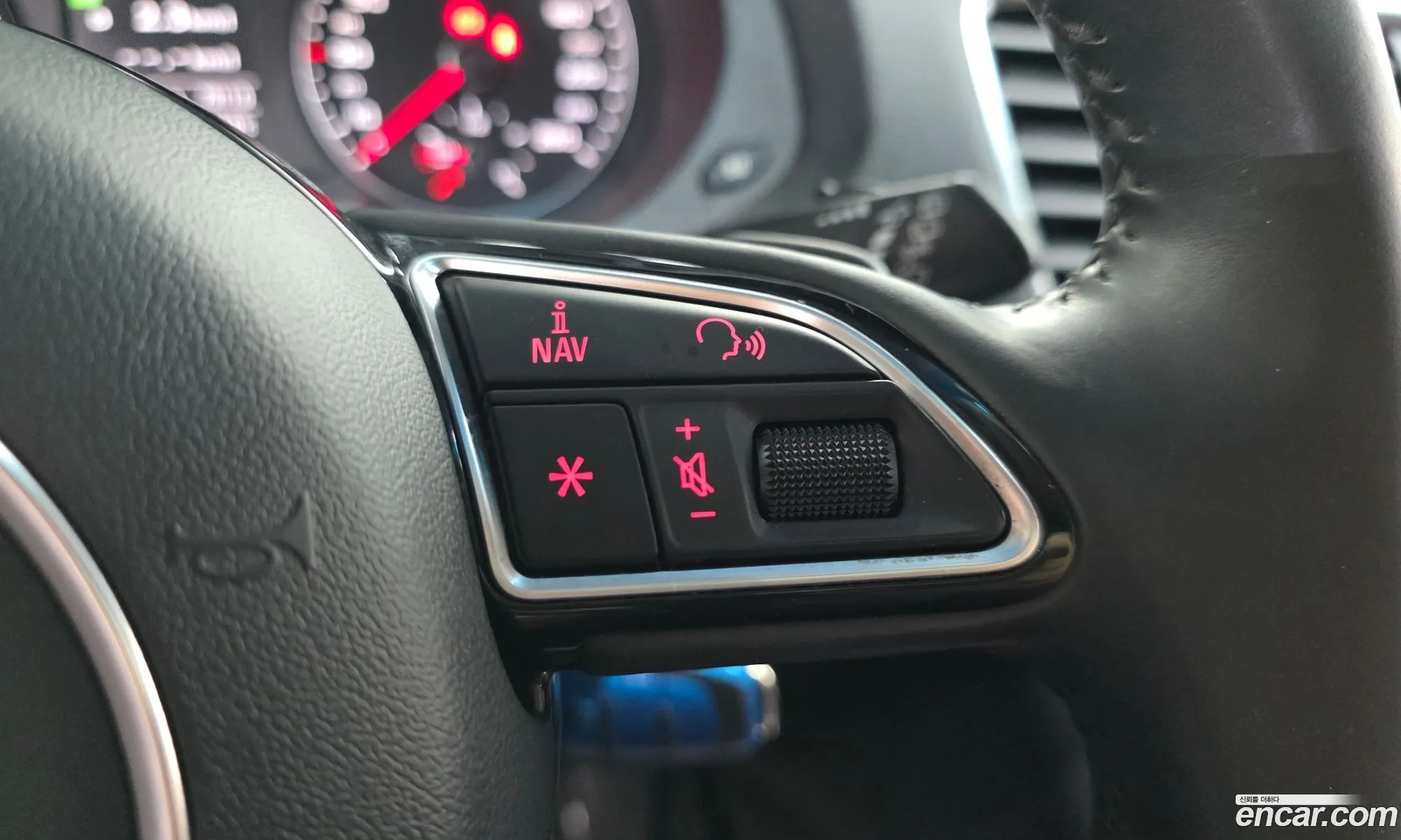 Audi Q3 2014 WAUZZZ8U0ER048249 — 18