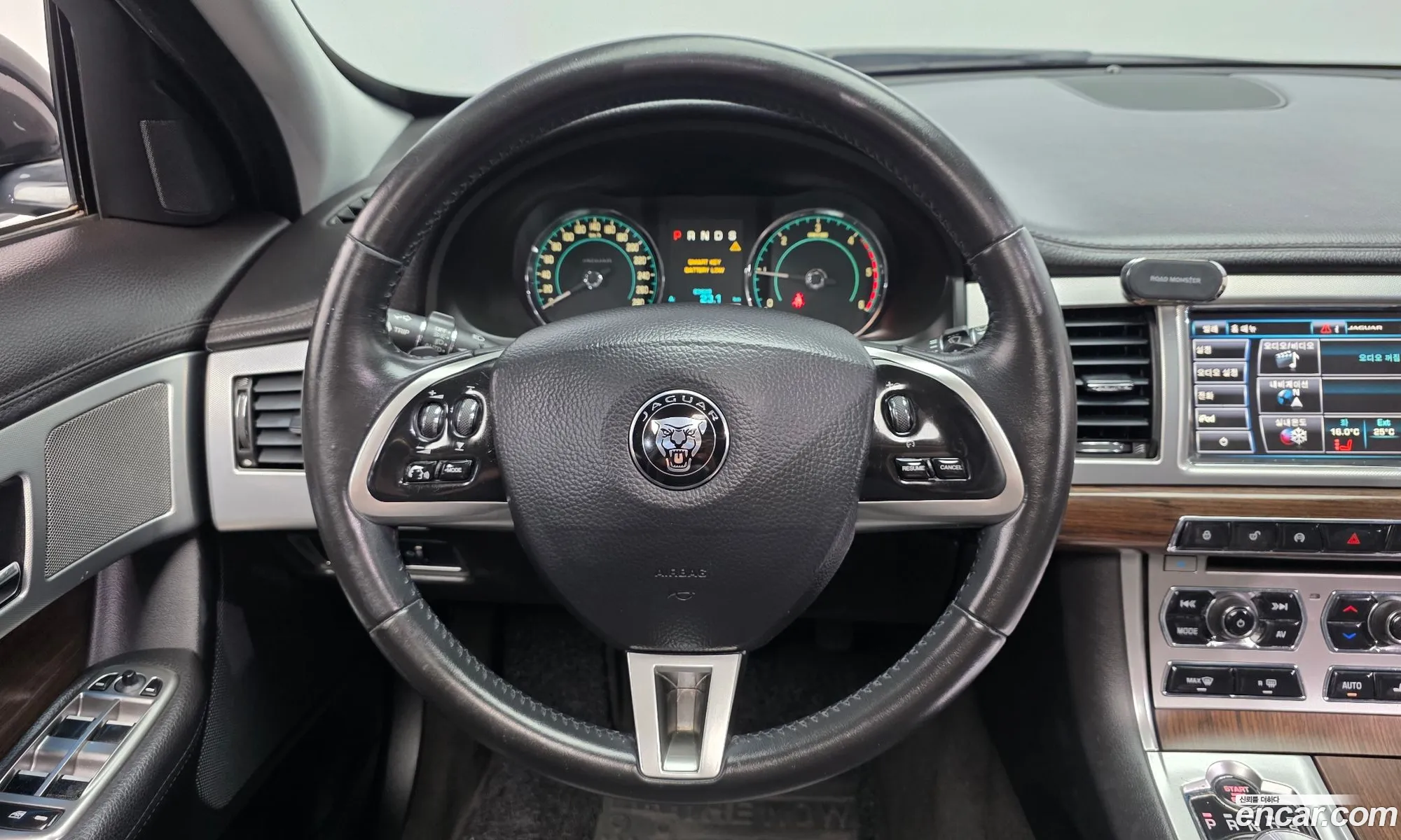 Jaguar XF 2015 SAJAA05J2FDU61710 — 13
