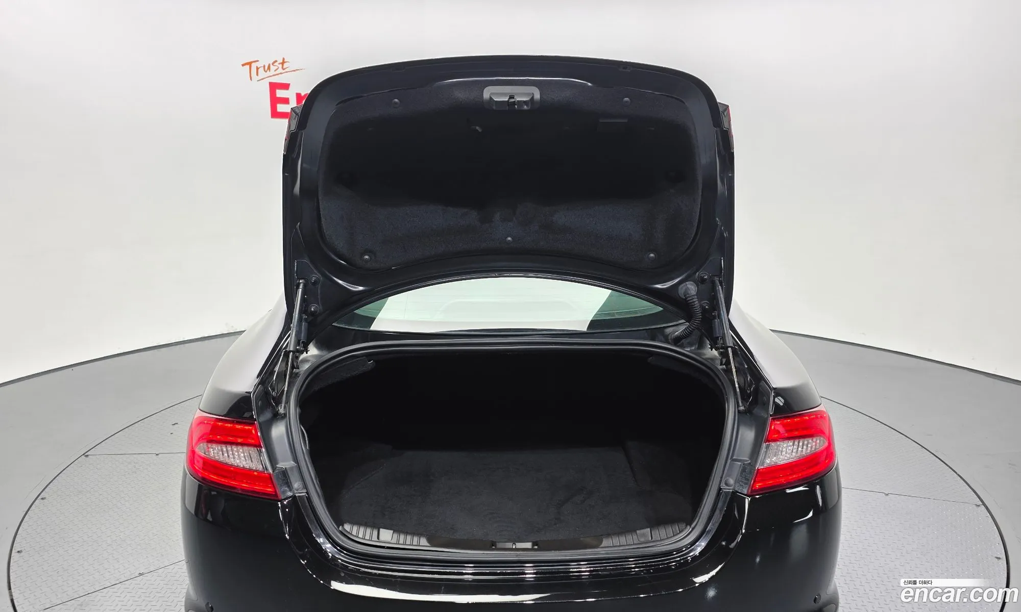 Jaguar XF 2015 SAJAA05J2FDU61710 — 14