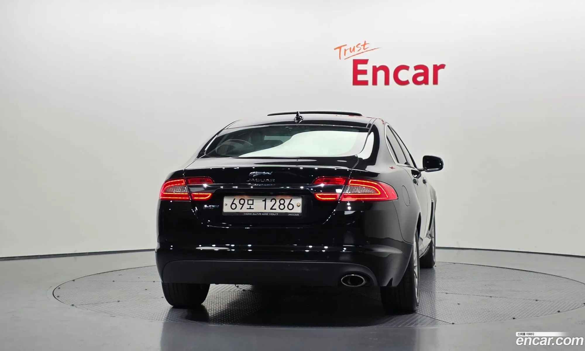 Jaguar XF 2015 SAJAA05J2FDU61710 — 15