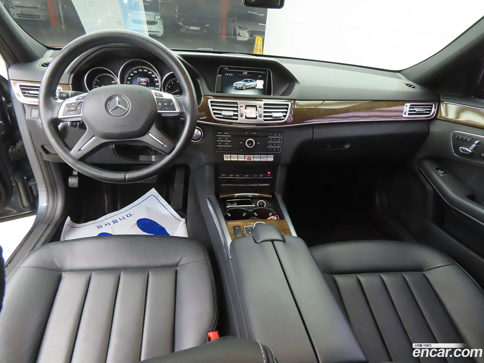 Mercedes-Benz E-Class W212 2015 — 16