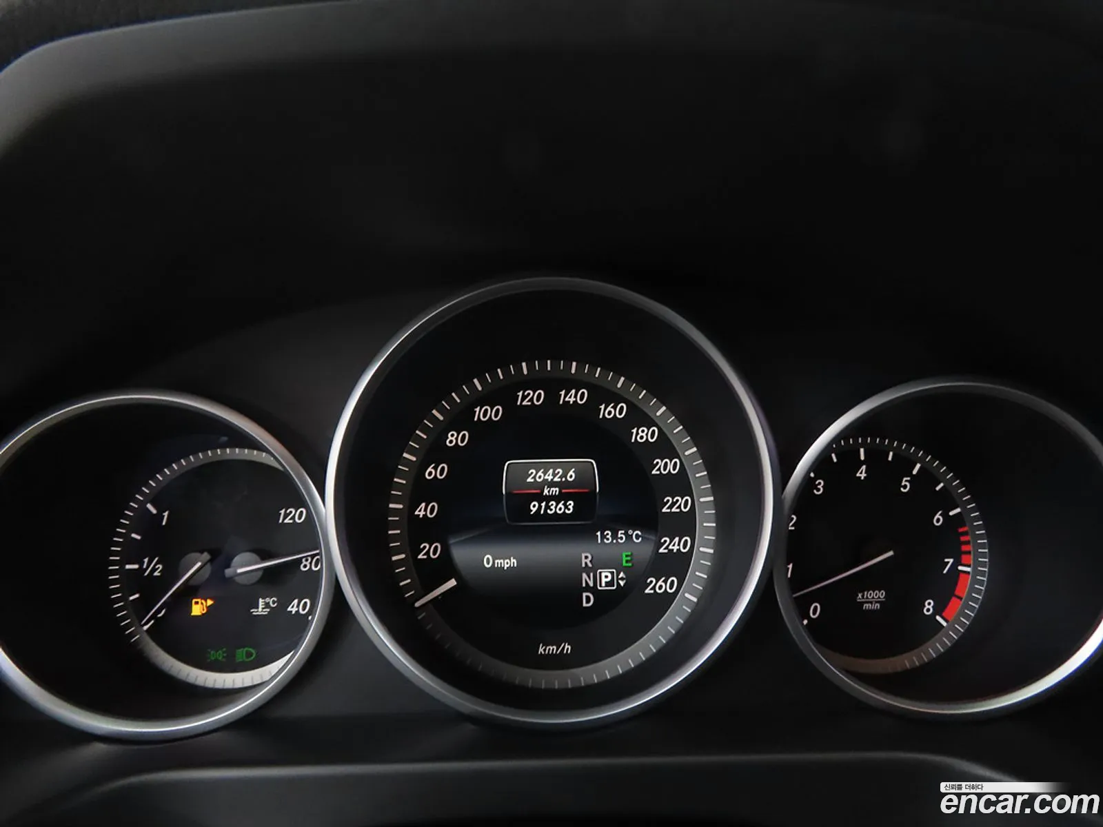 Mercedes-Benz E-Class W212 2015 — 17
