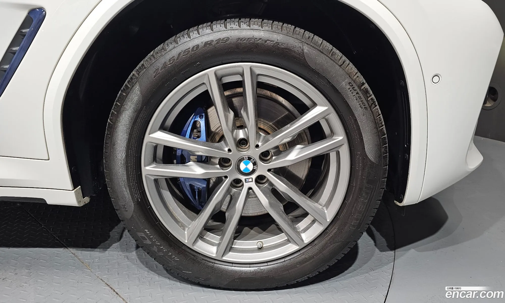 BMW X3 2020 — 32