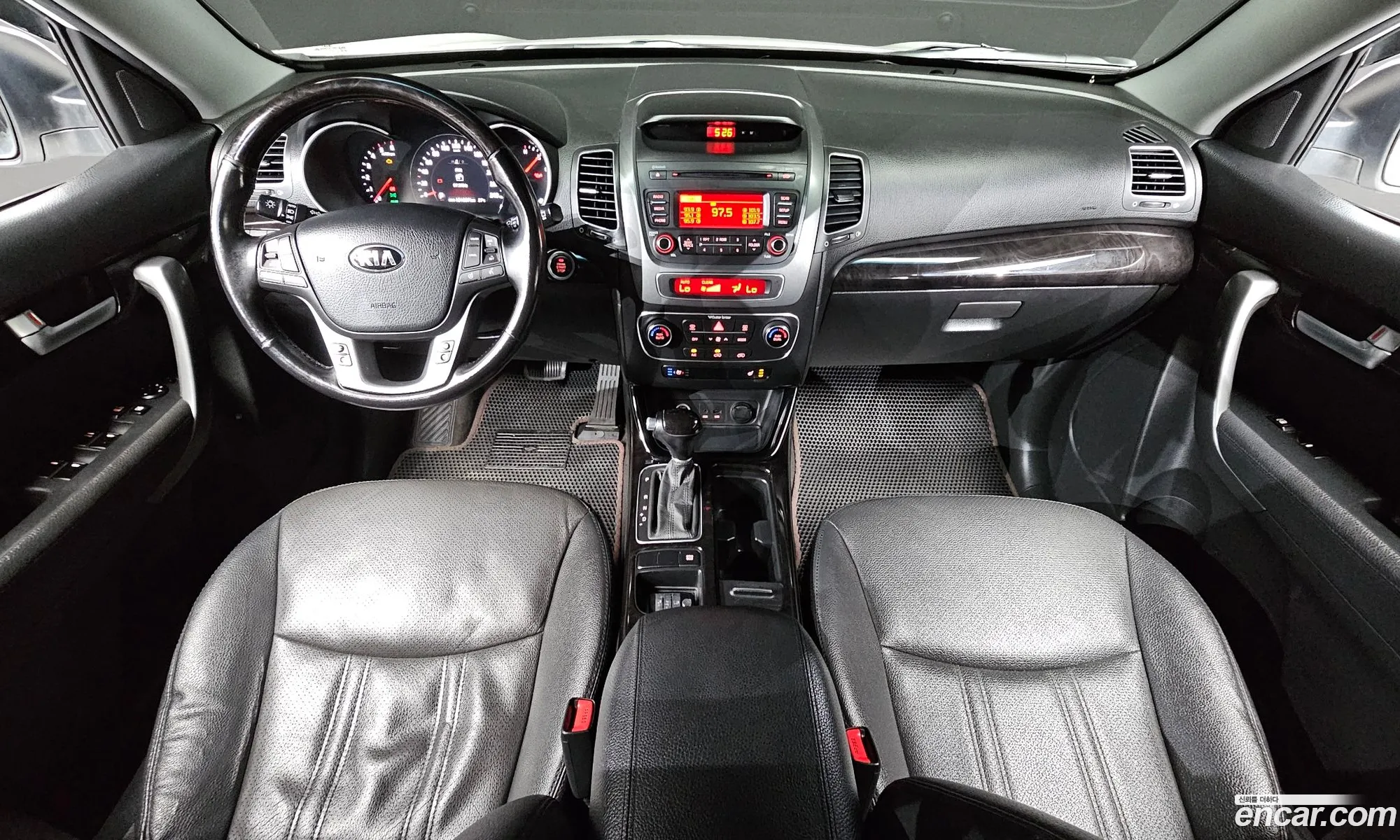 Kia Sorento R 2012 — 3