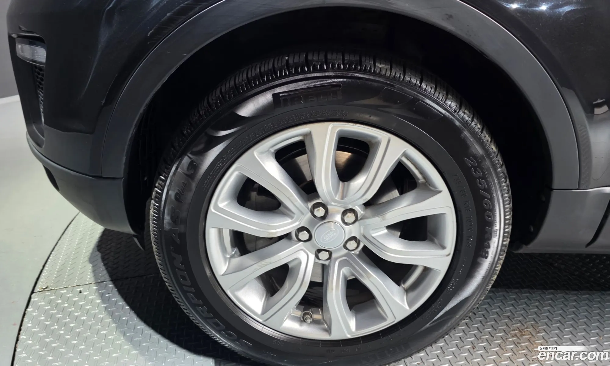 Land Rover Range Rover Evoque 2019 SALVA2BN9KH324892 — 29
