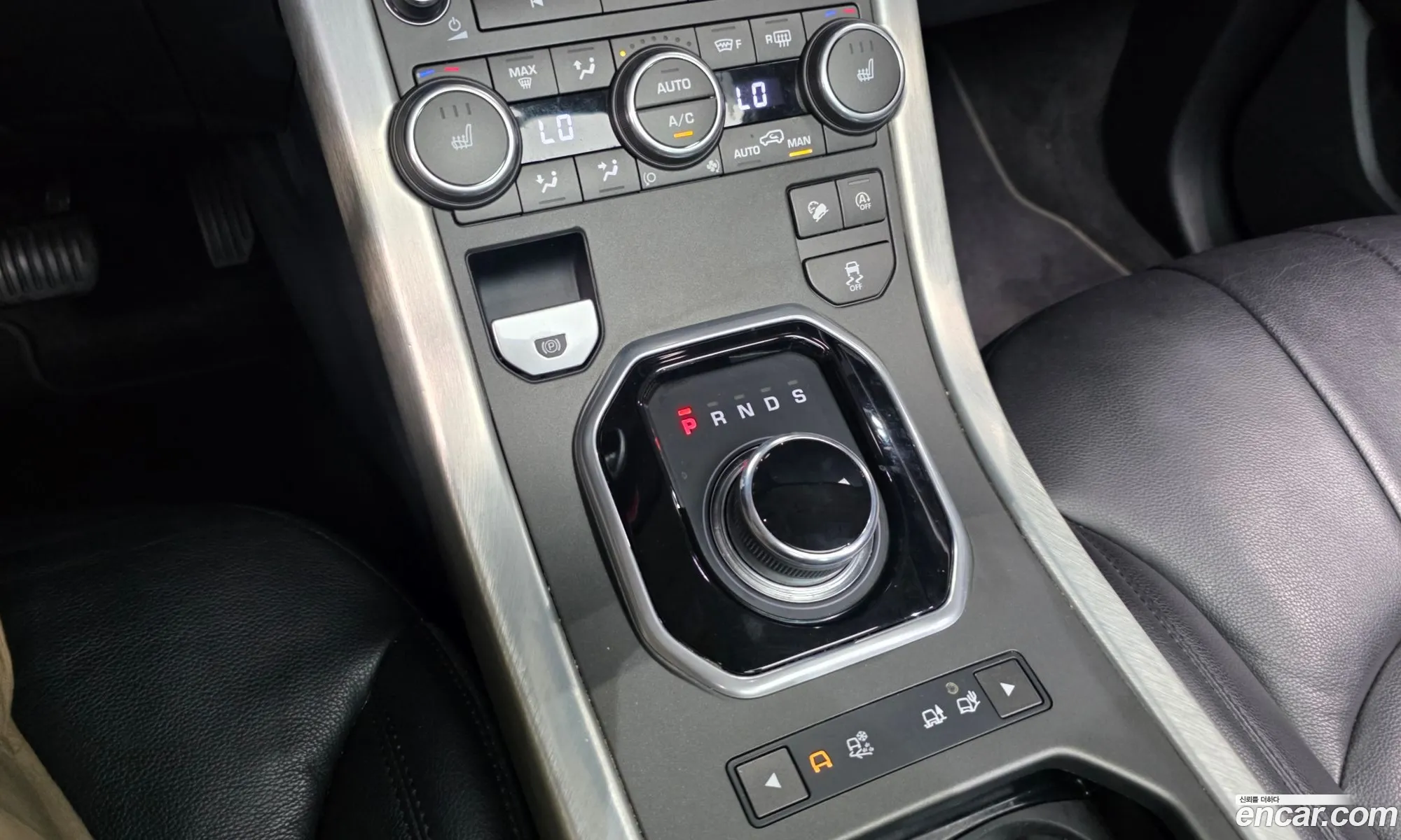 Land Rover Range Rover Evoque 2019 SALVA2BN9KH324892 — 31