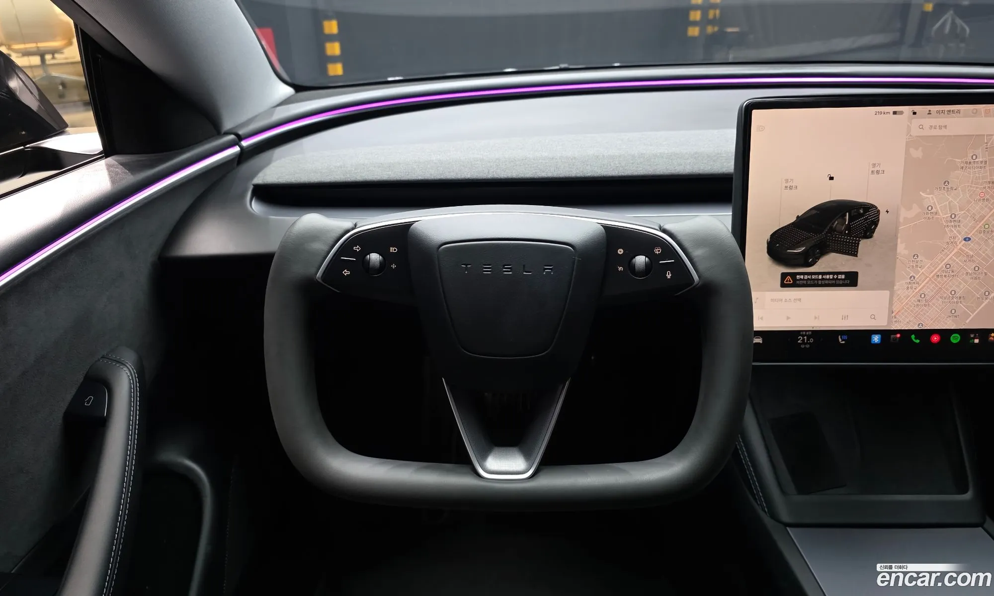Tesla Model 3 2024 — 3
