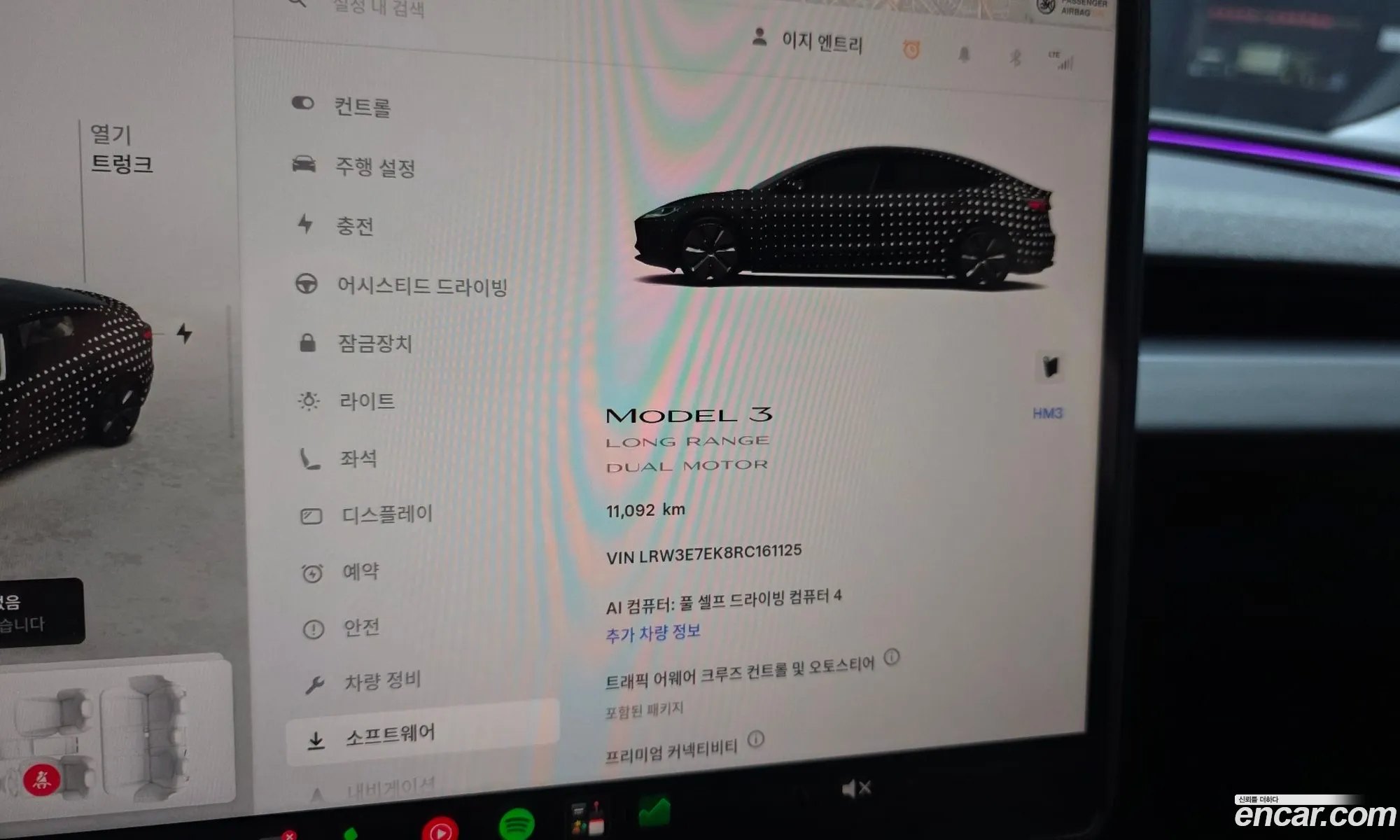 Tesla Model 3 2024 — 10