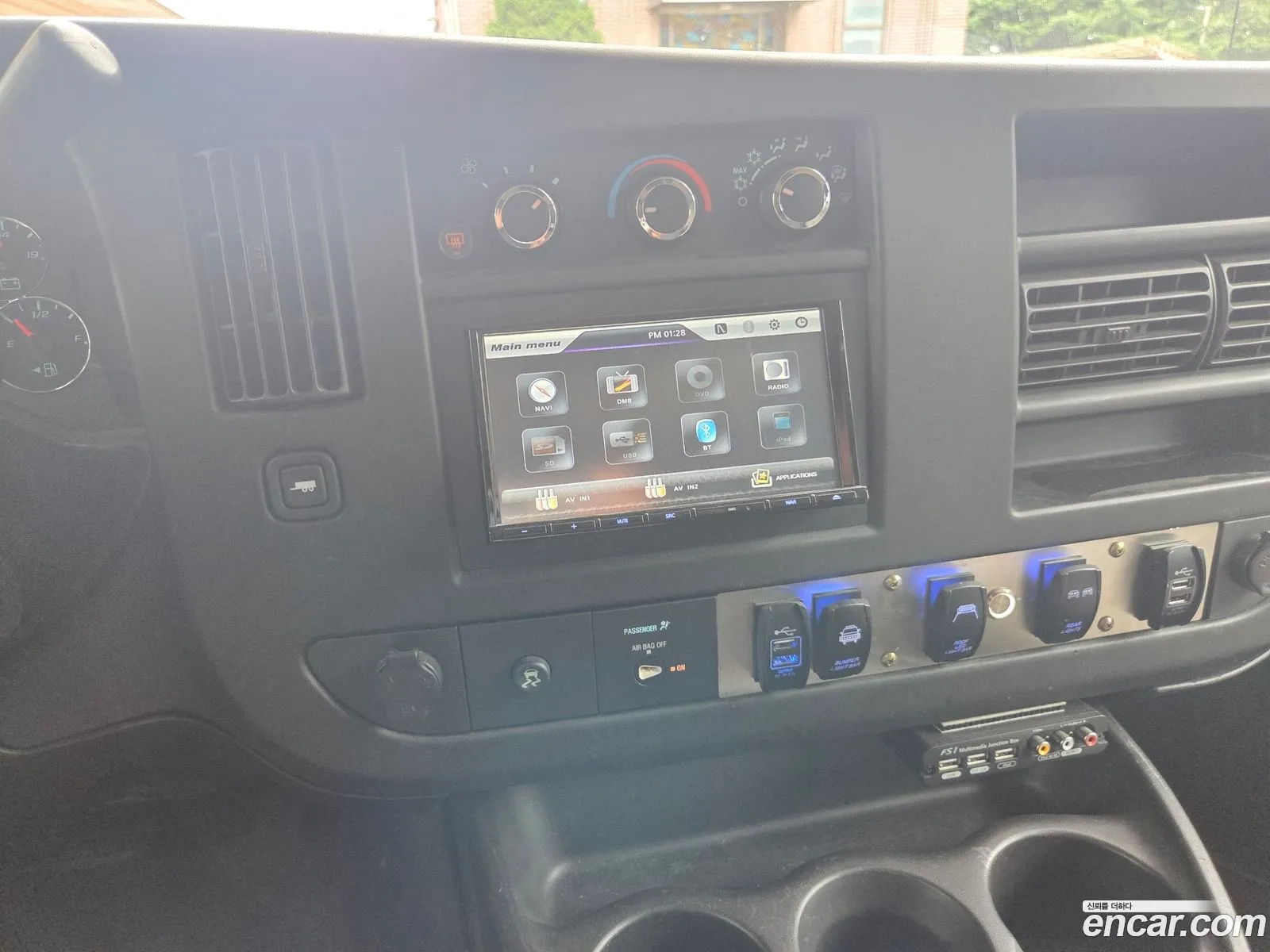 Chevrolet Express Van 2008 — 19